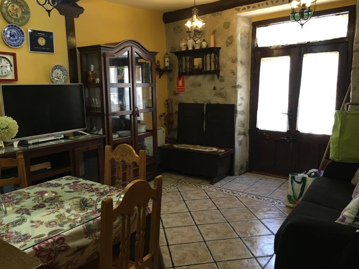 Casa Rural La Antigua Tahona กันเดลาริโอ ภายนอก รูปภาพ