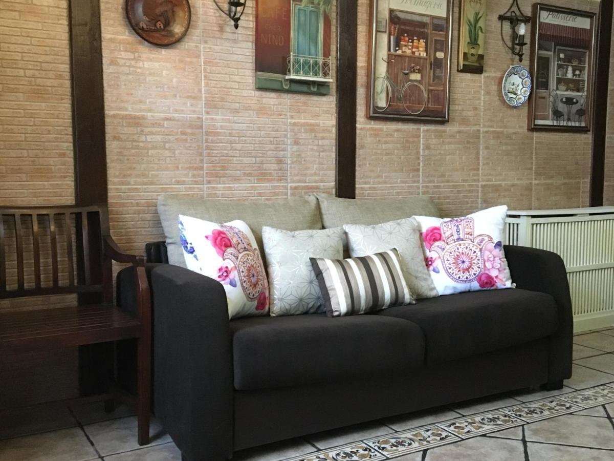Casa Rural La Antigua Tahona กันเดลาริโอ ภายนอก รูปภาพ